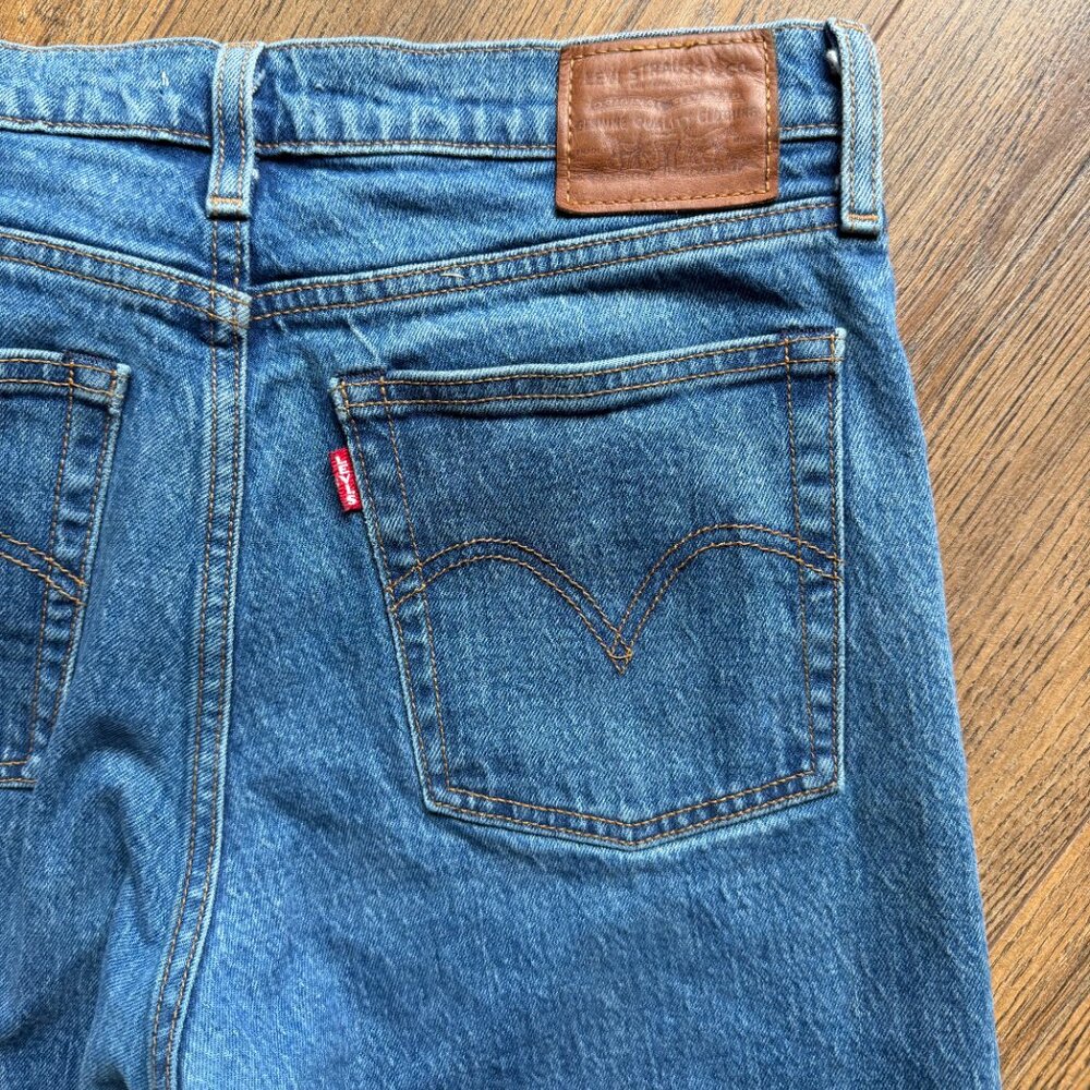 Levis Wedgie Straight Jeans Wedgie Did It Wash Medium Size 28 - Picture 5 of 6